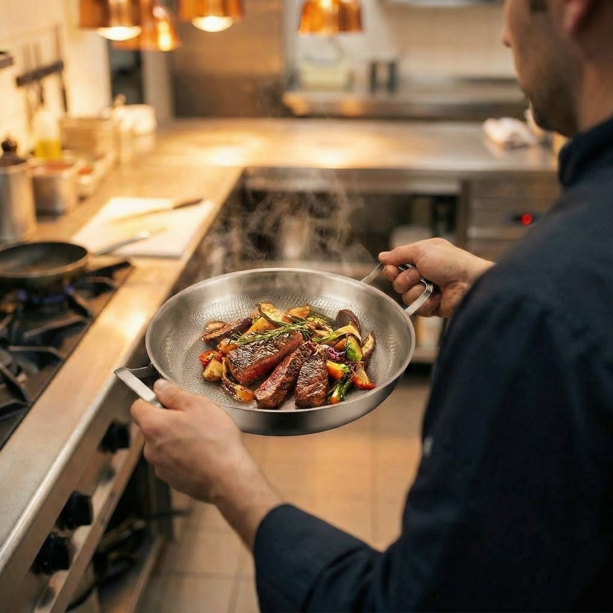 Titanium Pan with Two Handles – PFAS-Free